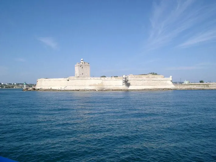 Martigues : Le fort de bouc (appellé aussi: "fort Vauban")
