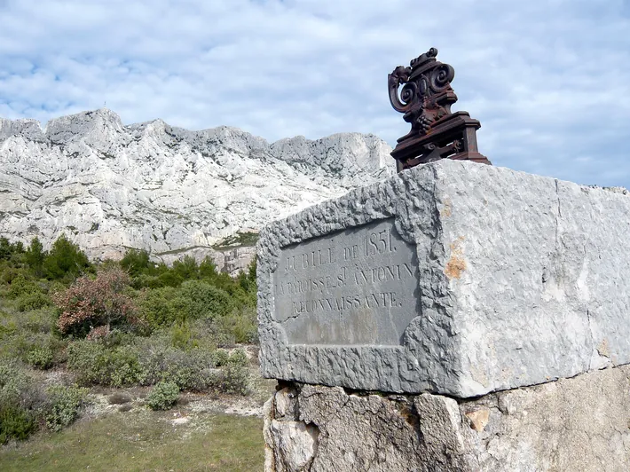 Vue de Saint-Antonin-sur-Bayon